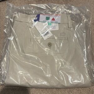 Southern Tide Khaki Pants 34 32 Style#7256  Color# 2707 New With Tag Msrp $99.00
